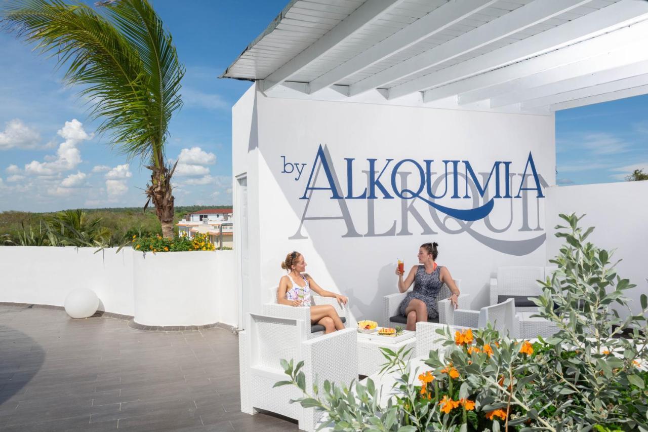 Alkquimia Hotel, Lounge And Bar Bayahibe Dış mekan fotoğraf